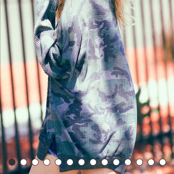 Camouflage Thermal Top - Picture 2 of 5